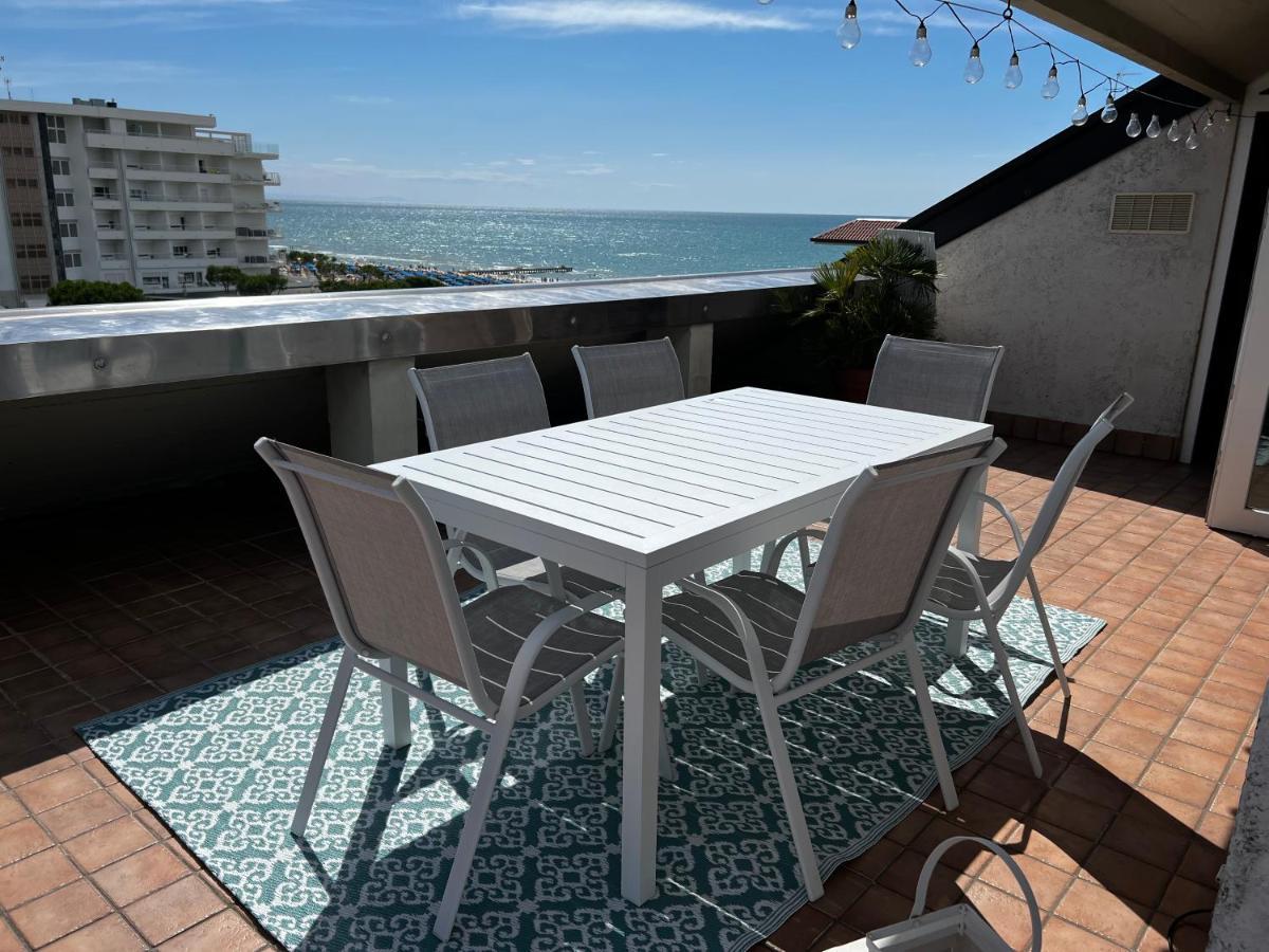 Blue Moon Penthouse Apartman Lido di Jesolo Kültér fotó