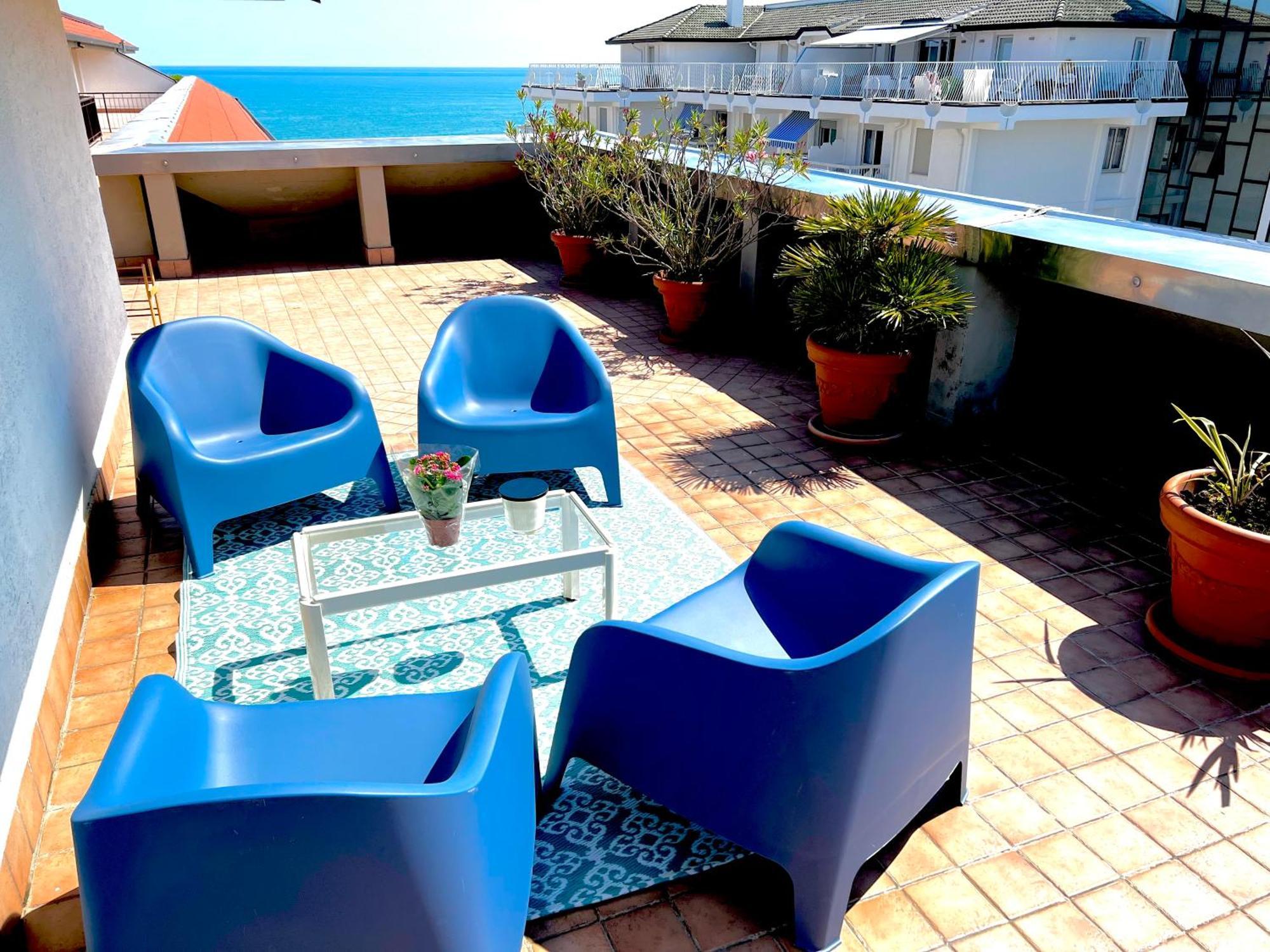 Blue Moon Penthouse Apartman Lido di Jesolo Kültér fotó